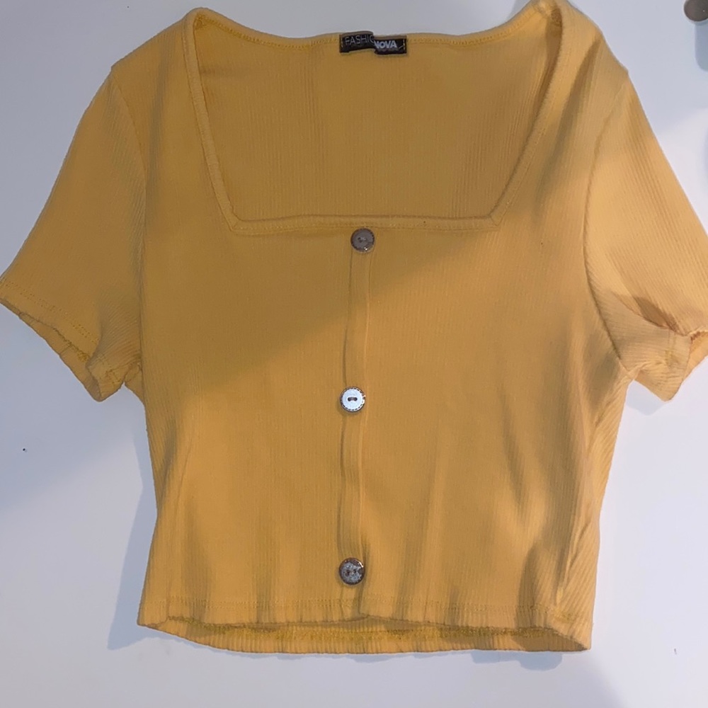 Fashion Nova. Small. I got it not long ago I just never ended up wearing it!